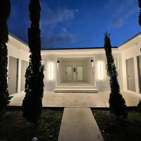 Casa Canal North Miami Beach Exteriör bild